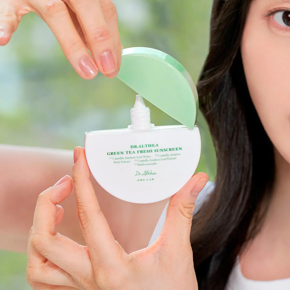 GREEN TEA FRESH SUNSCREEN 45ml- DR. ALTHEA - Image 3